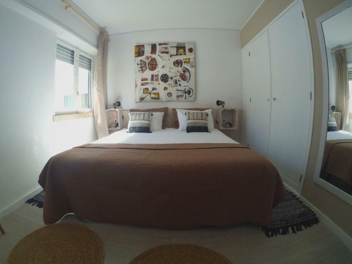Lisbon Waves Surf Lodge Almada Kültér fotó