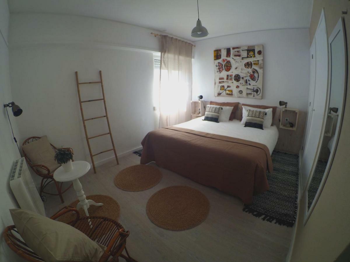 Lisbon Waves Surf Lodge Almada Kültér fotó