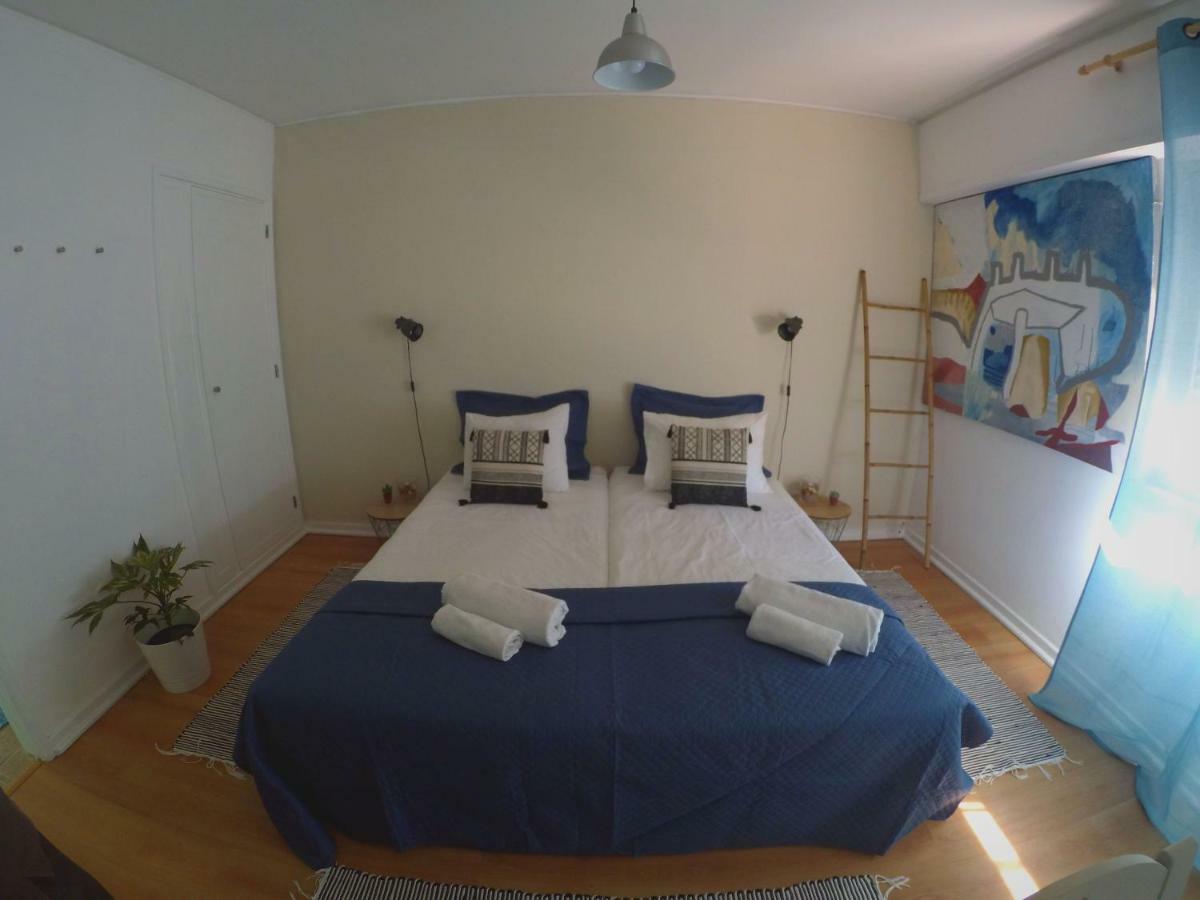Lisbon Waves Surf Lodge Almada Kültér fotó